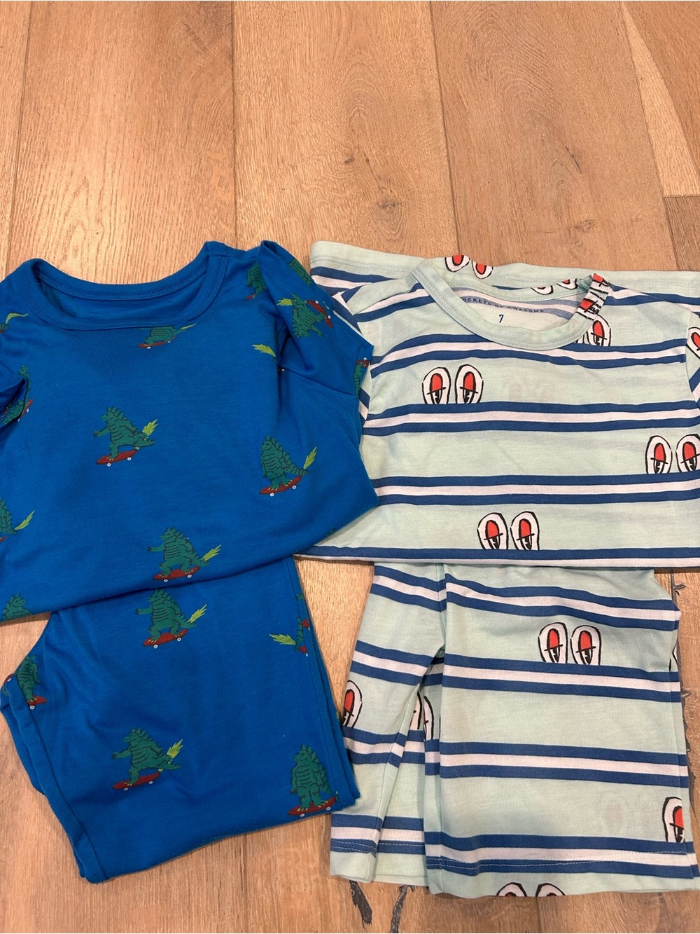 2 Pajama sets kids